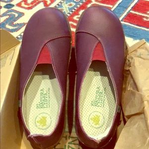 El Naturalista 384 Grain Funghi Lilac Women shoes